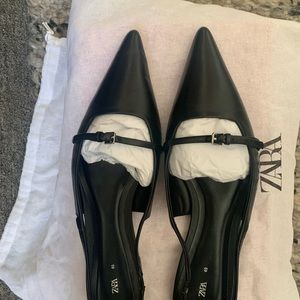 **ZARA** WOMANS FLAT SLING BACK SHOES